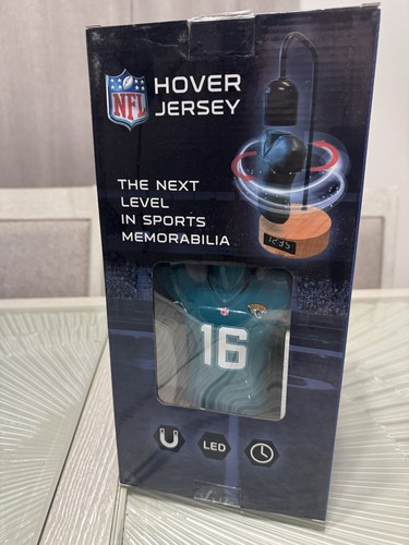 Jaguars football hovering - jaguars,